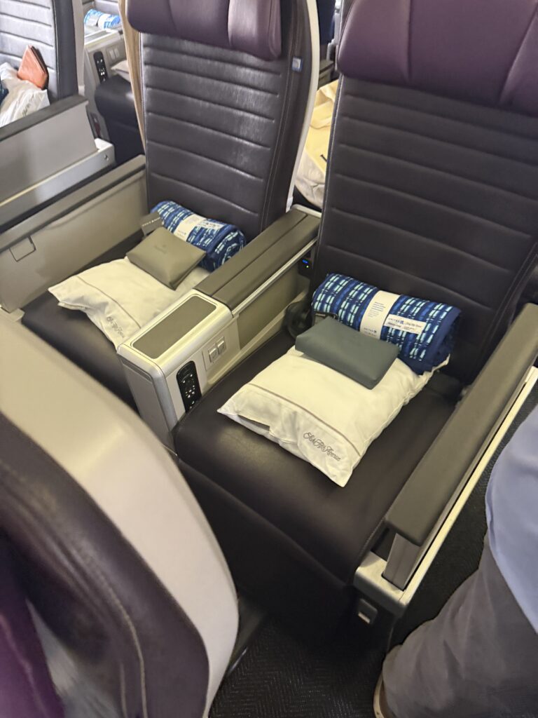 United Premium Plus premium economy seats on UA921