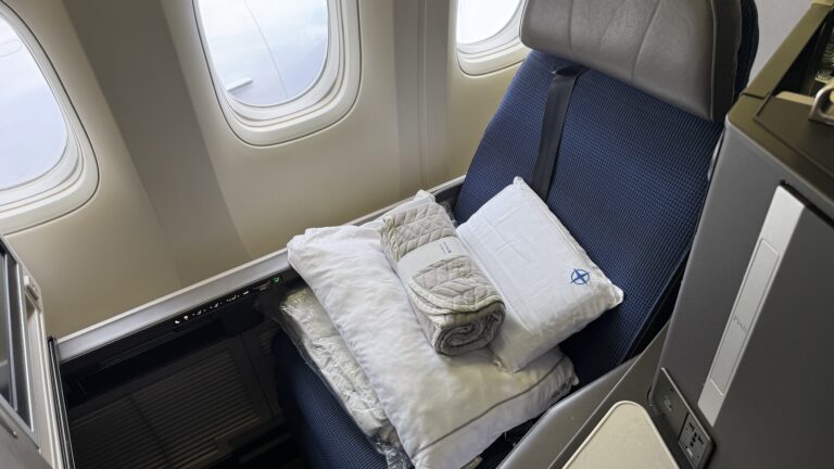 Is Business Class Worth It? Business Class Seat Example and flight upgrade calculator